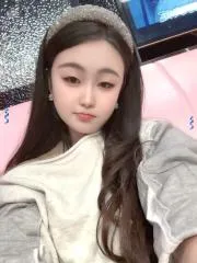 南门服务控慕婉 真实工作室环境 (地点：四川 - 成都)