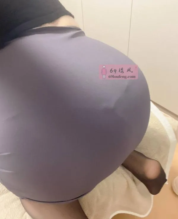宝安制服大胸佩佩 - 广东-深圳 楼凤实拍第3张