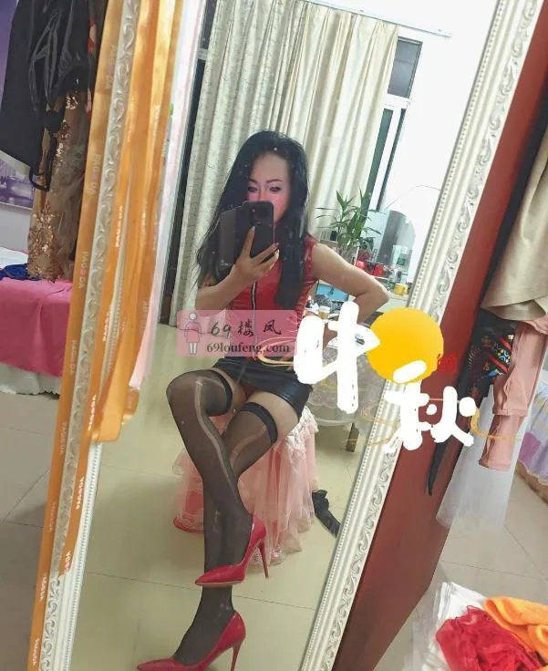可角色扮演SM骚货 - 广东-广州 楼凤实拍第3张