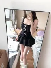 【独家】上海 - 松江区 老师 肤白貌美小萝莉 内部实拍