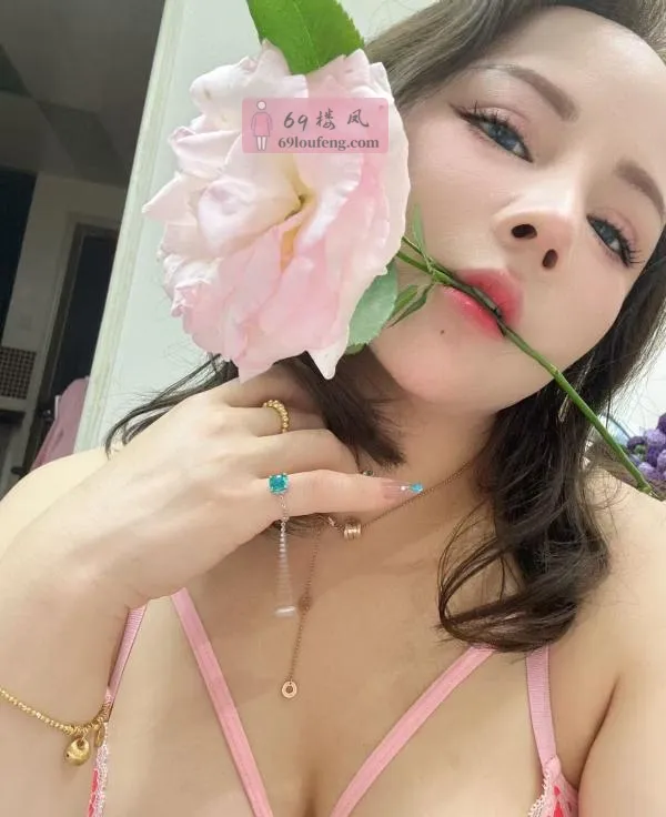 唇枪舌战巨乳骚货 - 安徽-合肥 楼凤实拍第4张
