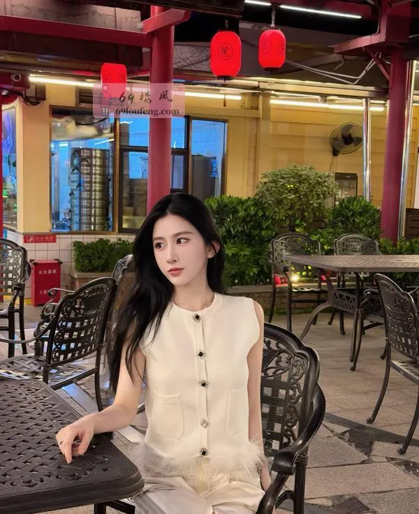 情趣诱惑丝足御姐cc - 广东-深圳 楼凤实拍第3张