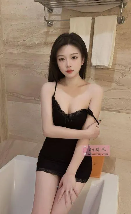 大胸手感好颜值嫩妹 - 广东-东莞 楼凤实拍第2张