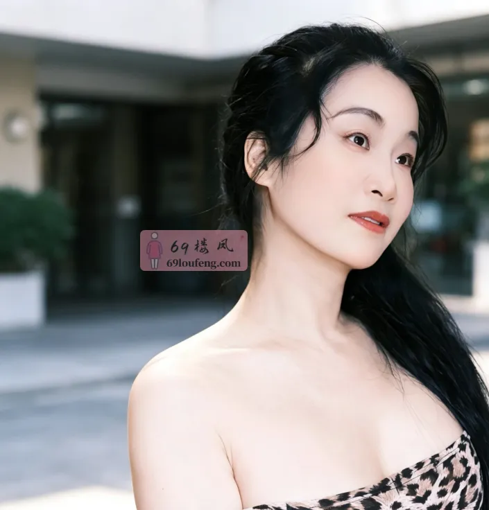 风骚淑女阳光 - 四川-成都 楼凤实拍第1张