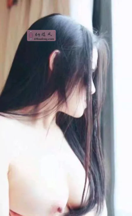 龙华风骚肥臀小妮 - 广东-深圳 楼凤实拍第3张