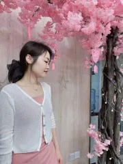 邻居家妹妹 真实工作室环境 (地点：重庆 - 渝中区)