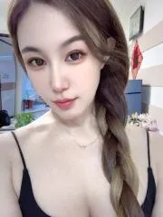 天津 - 南开区 宅男福利推荐：长腿风骚雅妹 实景