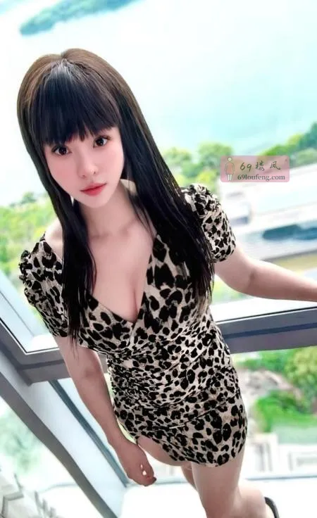 吴中豹纹纤腰骚妹 - 江苏-苏州 楼凤实拍第4张