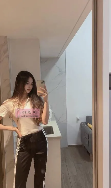 女上榨汁模特梦舒 - 广东-深圳 楼凤实拍第3张