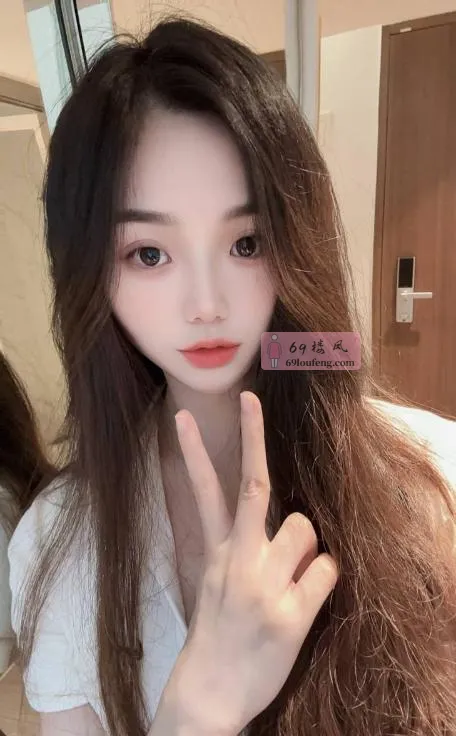 女上榨汁模特梦舒 - 广东-深圳 楼凤实拍第2张