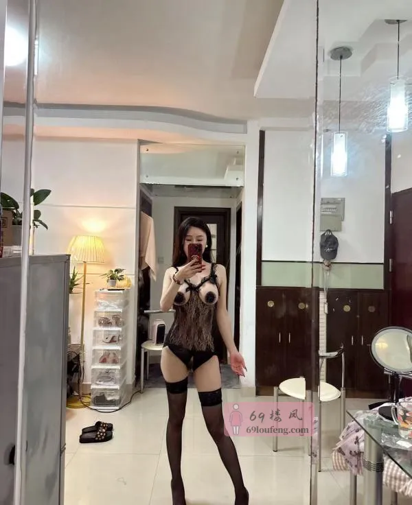 骚丝制服小雅 - 广东-深圳 楼凤实拍第1张