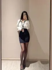 宝安好看身材好小姐姐 真实工作室环境 (地点：广东 - 深圳)