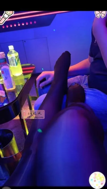 大屁股少妇 - 河南-郑州 楼凤实拍第1张