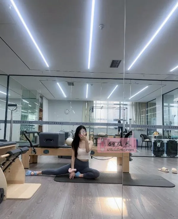 身材超好性感服务老师 - 北京-丰台区 楼凤实拍第2张