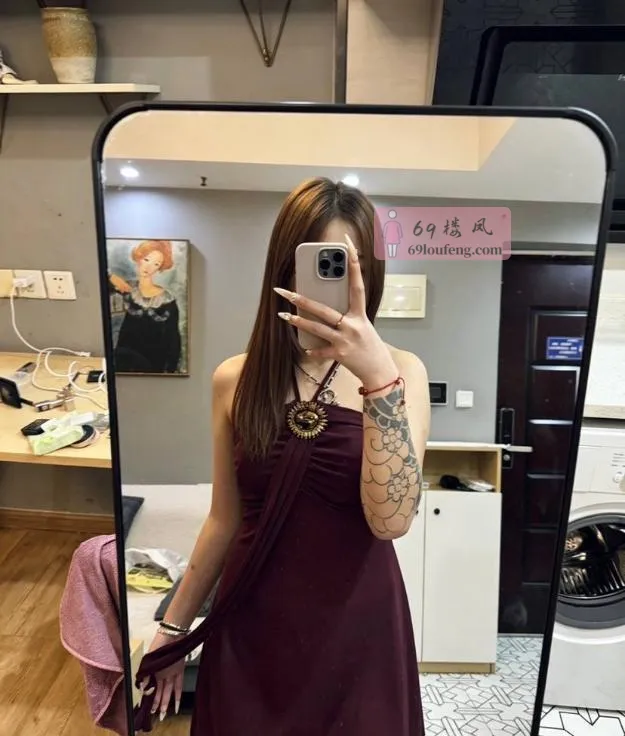 170花臂少女 - 四川-成都 楼凤实拍第2张