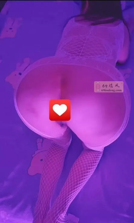 D乳蜜桃臀风骚妹 - 上海-普陀区 楼凤实拍第4张