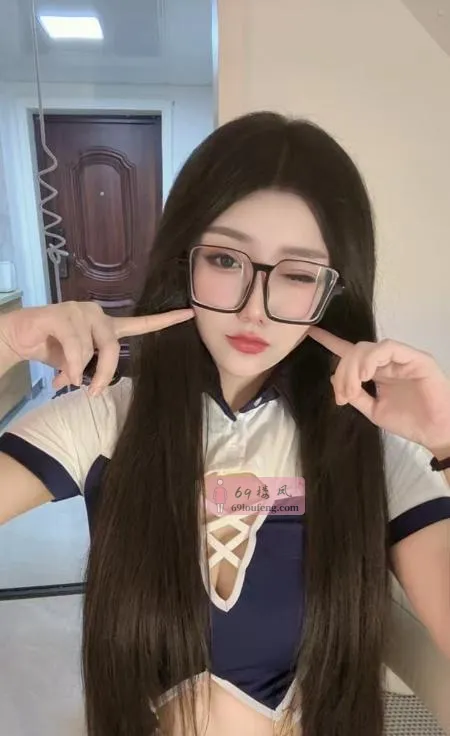 性感制服小女友 - 上海-普陀区 楼凤实拍第4张