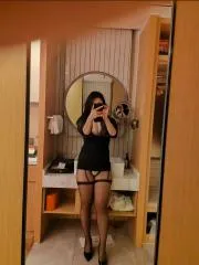 点击查看 四川 - 成都 青羊区性感御姐飘飘 更多实拍详情