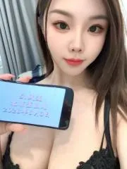 北京 - 朝阳区高颜值老师E奶女友歪豆儿实拍