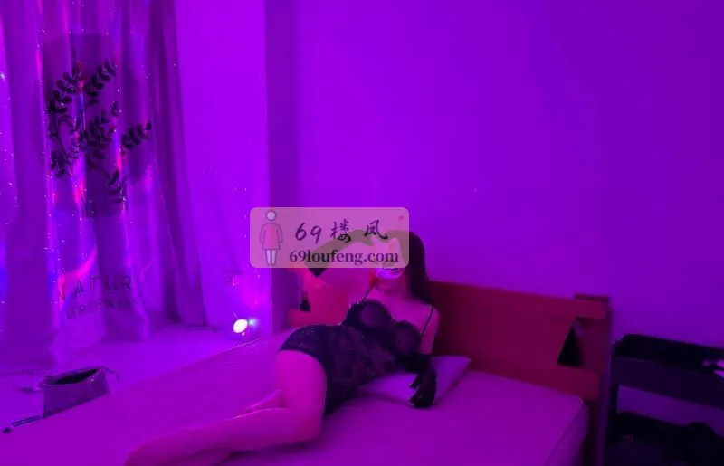 反差小美女 - 四川-成都 楼凤实拍第3张