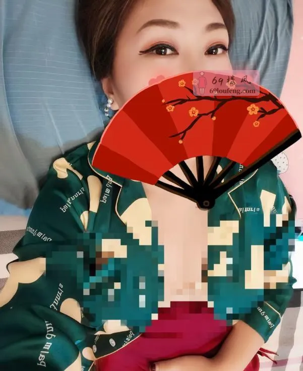 居家花魁妖娆少妇 - 广东-广州 楼凤实拍第1张