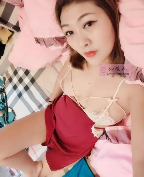 居家花魁妖娆少妇 - 广东-广州 楼凤实拍第2张