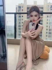 【浙江 - 杭州】性感粉嫩小妹 最新实拍图片