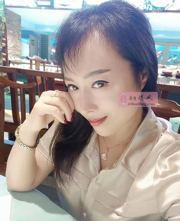 芜湖性感小嫂子 - 安徽-芜湖 楼凤实拍第3张