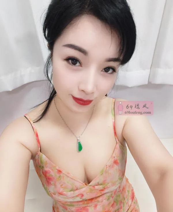 秦淮少妇 - 江苏-南京 楼凤实拍第4张