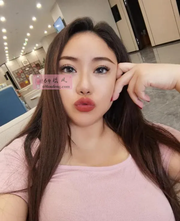 大奶少妇莹莹 - 四川-成都 楼凤实拍第2张