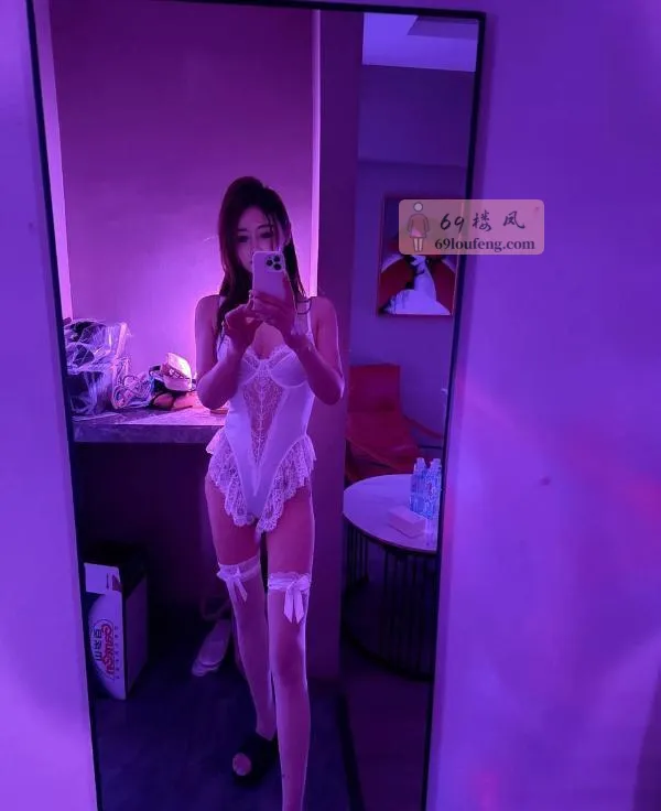 南门榨汁姬猫老师 - 四川-成都 楼凤实拍第3张
