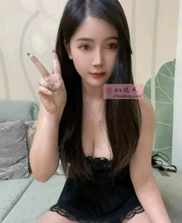 性感大胸翘臀骚妹 - 广东-深圳 楼凤实拍第1张