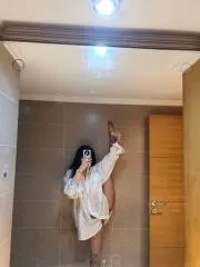 广东 - 深圳 高挑性感长腿颜值妹子 纯天然无科技实景