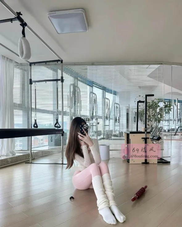 中大项173御姐美女 - 江苏-南京 楼凤实拍第2张