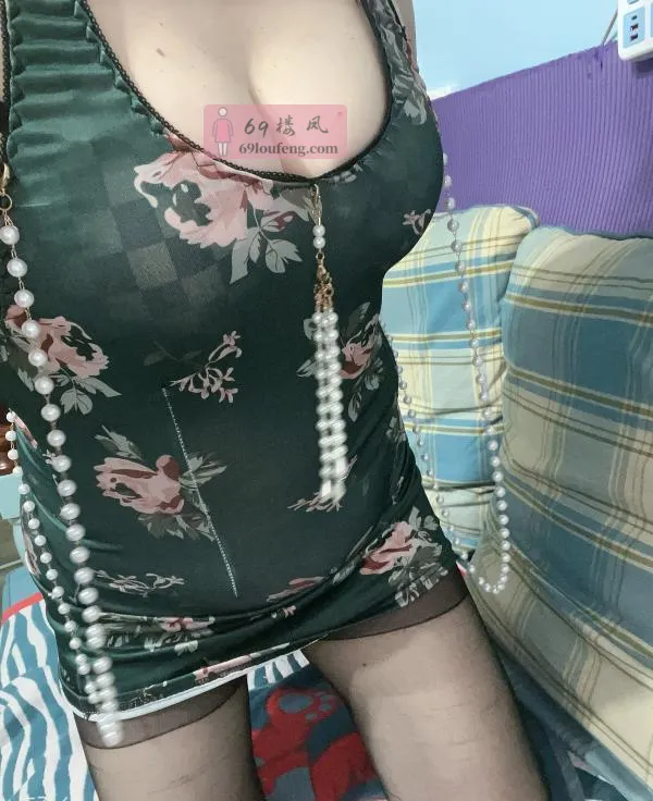 制服诱惑的少妇 - 重庆-九龙坡区 楼凤实拍第1张