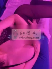 沈阳站巨乳淫妇 在线预约参考图 - 辽宁 - 沈阳站街快餐