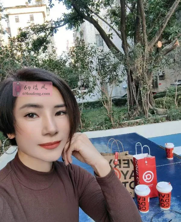 短发娜娜 - 广东-广州 楼凤实拍第1张
