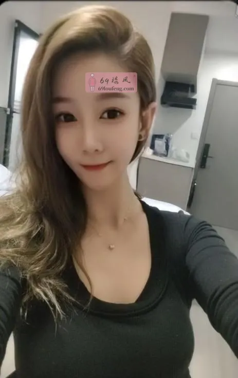 反差感很大美女 - 浙江-杭州 楼凤实拍第3张
