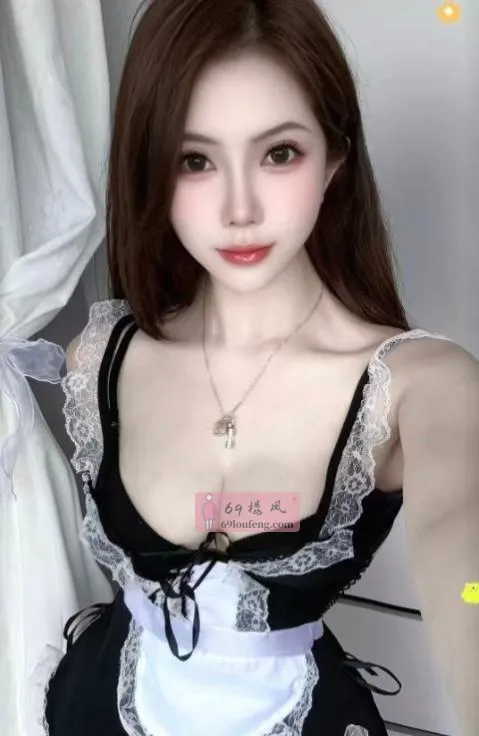 制服大胸小美女 - 上海-普陀区 楼凤实拍第1张