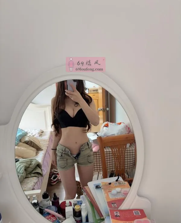 兼职大胸硕士病娇 - 四川-成都 楼凤实拍第3张
