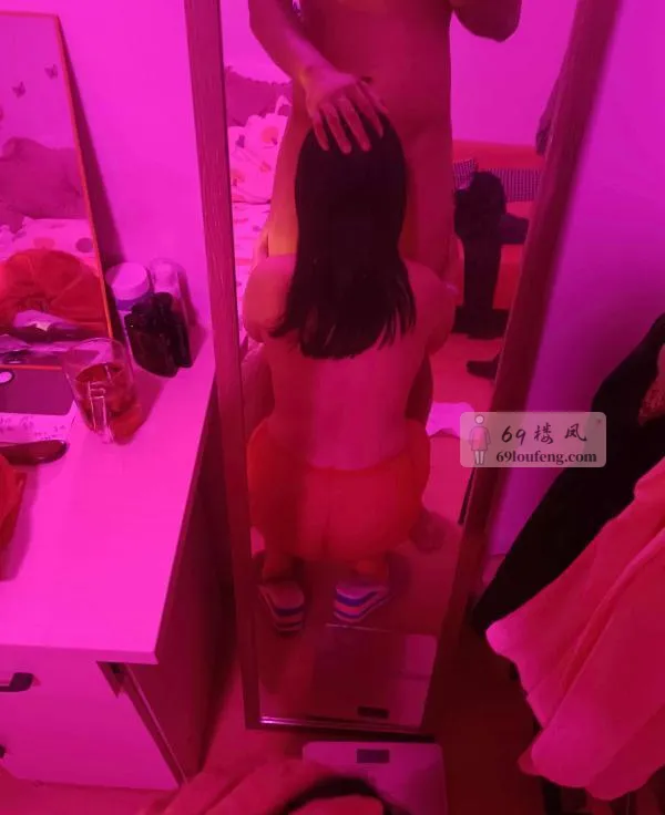 点击查看 天津 - 河北区 河北熟女 更多实拍详情