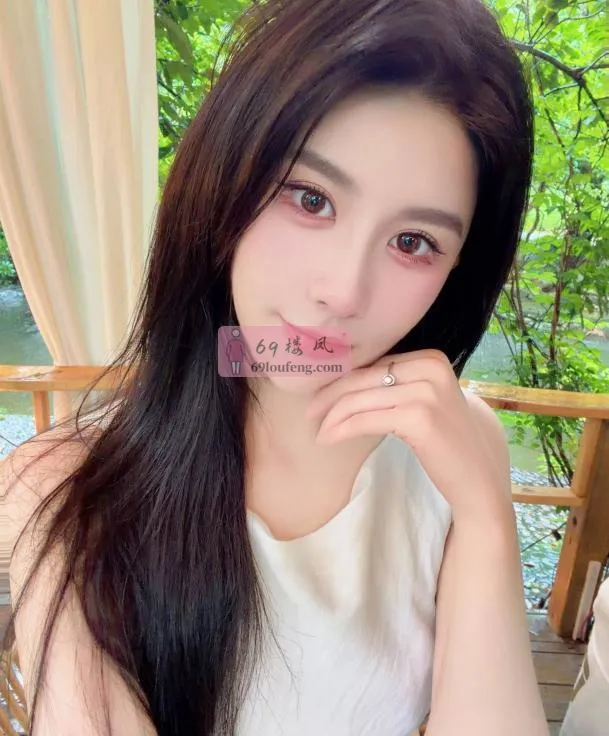 制服诱惑性感美足cc - 广东-深圳 楼凤实拍第1张