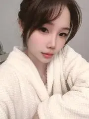 点击查看 安徽 - 合肥 短发美乳御姐 更多实拍详情