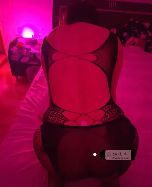 二刷风骚翘臀少妇 - 江苏-南京 楼凤实拍第3张