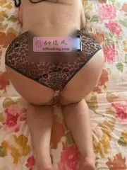 四川 - 成都 附近最火老师 双流穿豹纹内裤少妇 照片墙