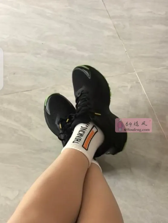 姑苏大胸姐姐 - 江苏-苏州 楼凤实拍第3张