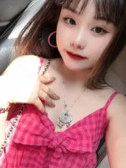点击查看 浙江 - 杭州 拱墅萝莉蒋芯 更多实拍详情