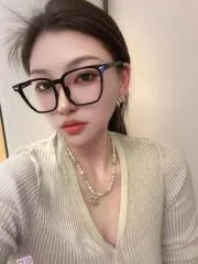 上海 - 普陀区 宅男福利推荐：上海反差御姐 实景