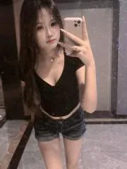 闵行零零后小妹瑶瑶 现场拍摄照片 (上海 - 闵行区)