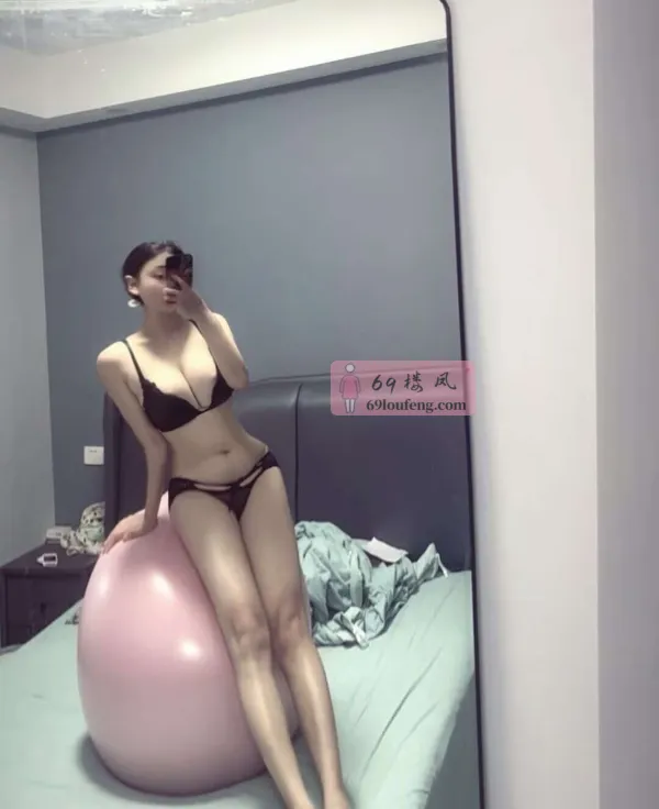 一字马大胸舞蹈老师 - 浙江-杭州 楼凤实拍第3张
